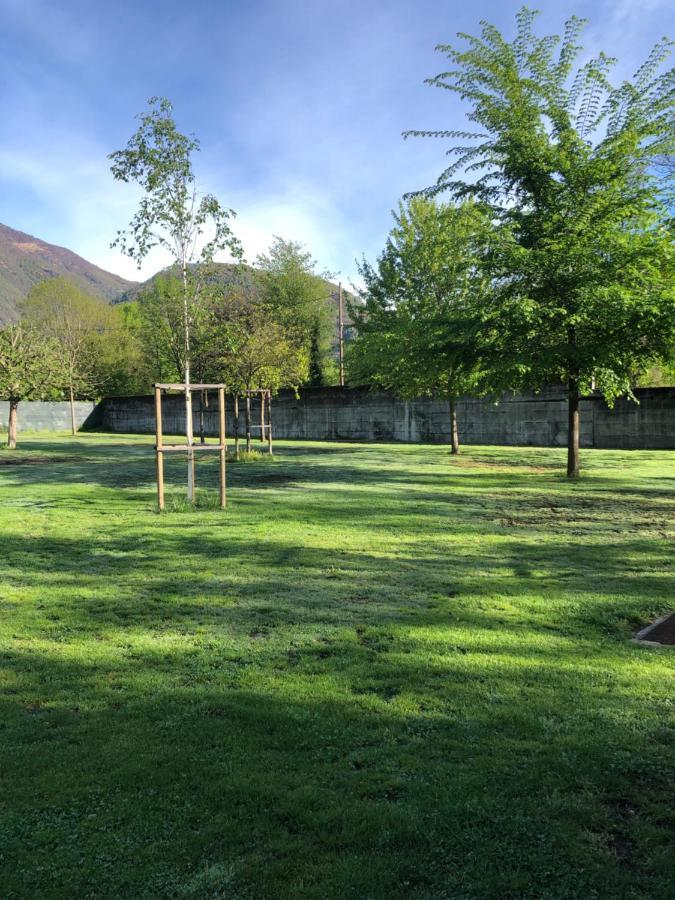 Ostello & Camping Riposo Hotel Losone Bagian luar foto