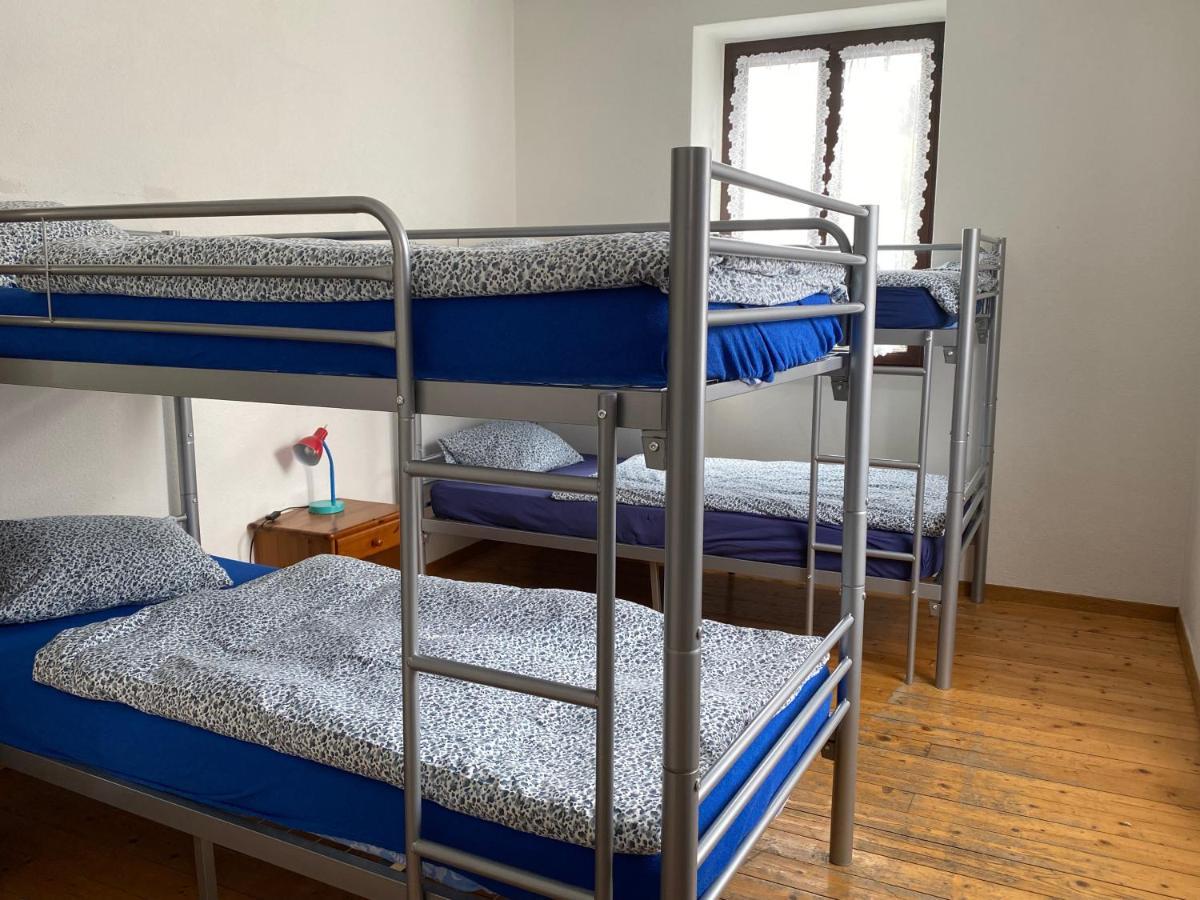 Ostello & Camping Riposo Hotel Losone Bagian luar foto